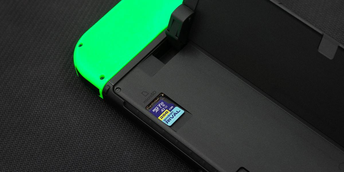 Карта пам`яті MicroSDXC 128GB UHS-I/U3 Class 10 Goodram + SD-adapter R170/W120MB/s + SD-adapter (GGSM2AA-1280R12)