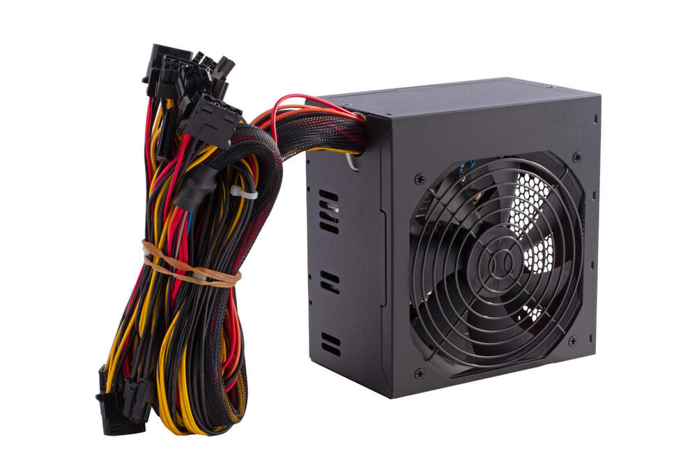 БЖ 700W FSP ATX-700W PNR PRO 120mm silent fan, Retail Box (ATX-700PNR PRO)