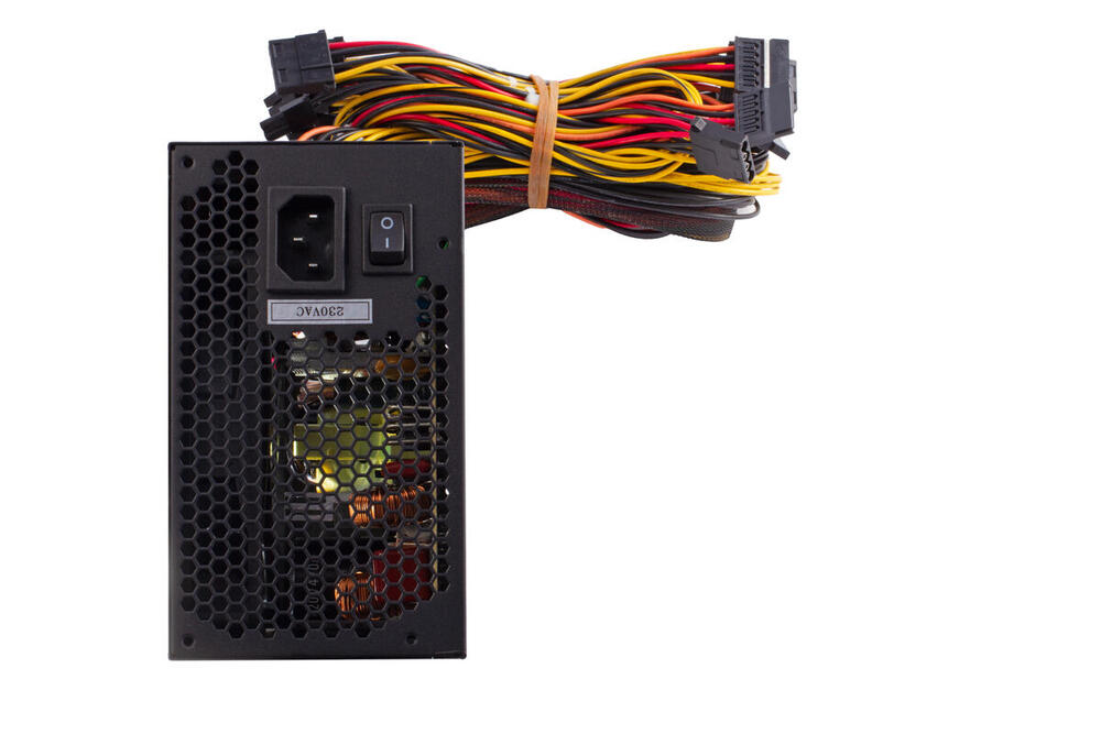 БЖ 700W FSP ATX-700W PNR PRO 120mm silent fan, Retail Box (ATX-700PNR PRO)