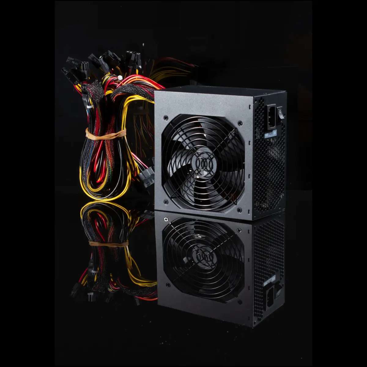 БЖ 700W FSP ATX-700W PNR PRO 120mm silent fan, Retail Box (ATX-700PNR PRO)