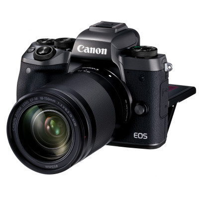 Цифровий фотоапарат Canon EOS M5 + 18-150 IS STM Kit Black (1279C049) (1406808)