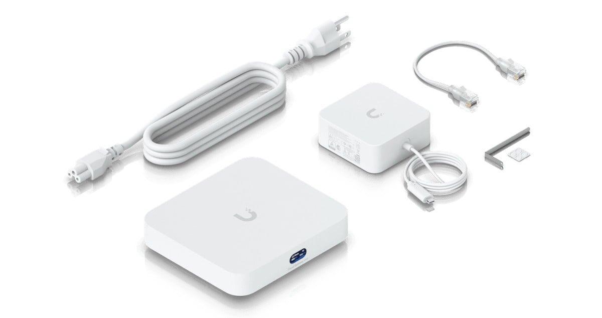 Контролер Ubiquiti UniFi Cloud Gateway Max (UCG-Max)