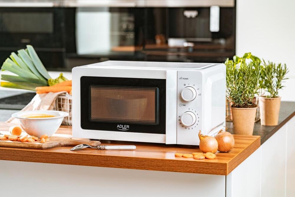 Мікрохвильова піч Adler AD 6205 20л/ 700Вт/ мех.керув./ відкр.ручкою/ біла (AD6205)