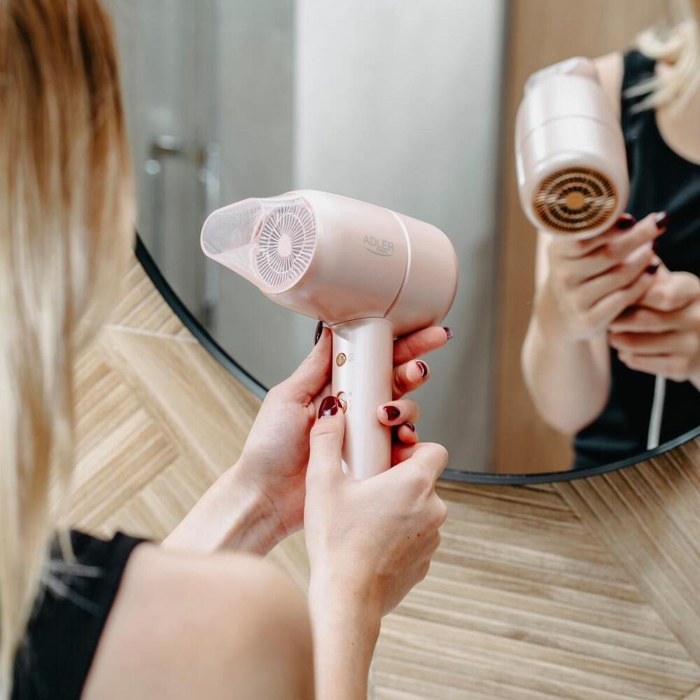 Фен Adler AD 2279p pink 1800Вт/ 2 швидкості/ хол.обдув/ темп.режимів-2/іонізація/ насадки - 1 шт. (AD2279P)