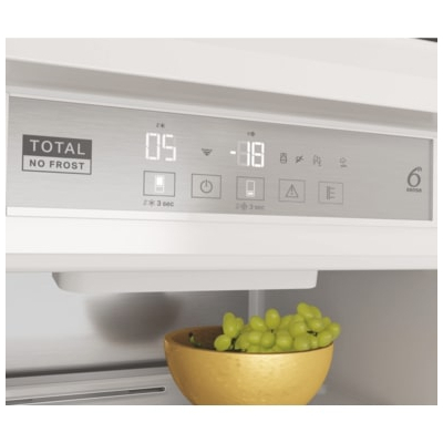 Вбудований холодильник Whirlpool WHC20 T593