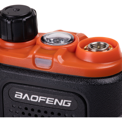 Портативна рація Baofeng BF-UV12