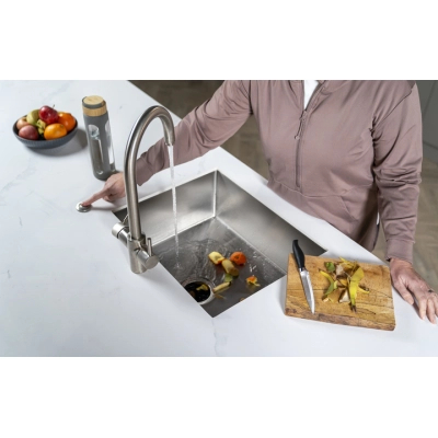 Подрібнювач харчових відходів In-Sink-Erator Premium 700