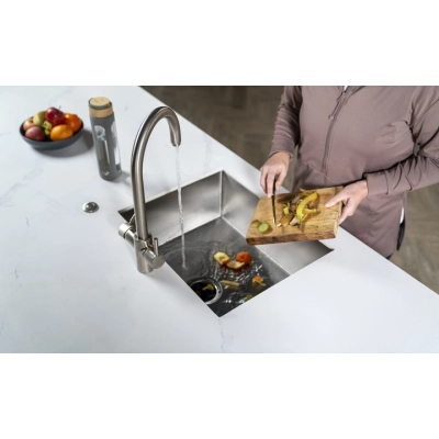 Подрібнювач харчових відходів In-Sink-Erator Premium 700