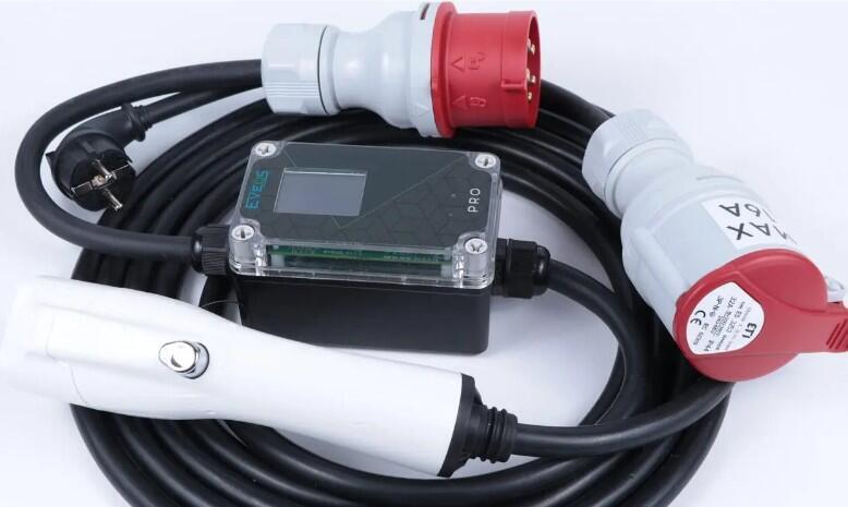 Зарядка для електромобіля EVEUS M32 PRO GBT 7.4 кВт 32 А LCD WiFi (1577853)