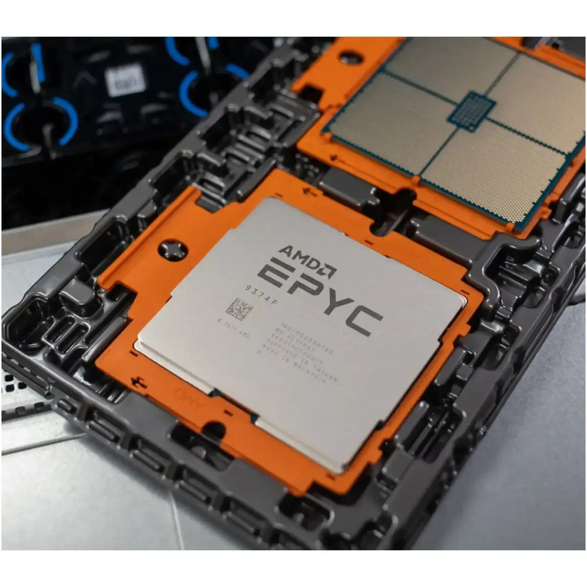 Процесор AMD EPYC 9354P Tray (100-000000805)