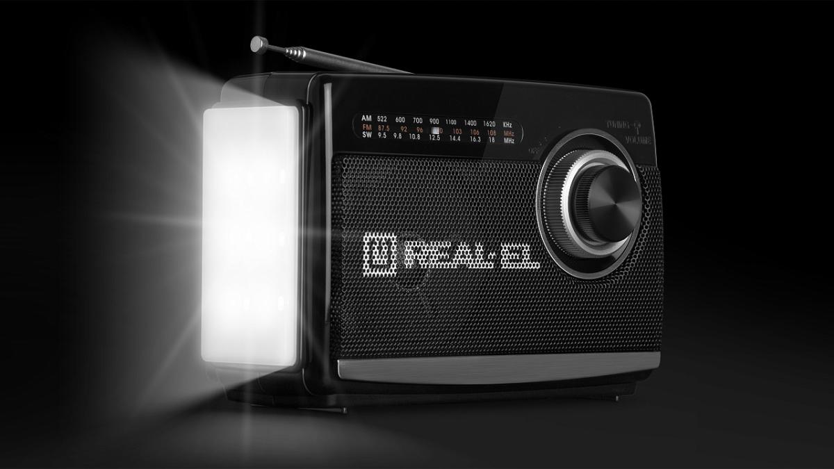Портативний радіоприймач REAL-EL X-510 Black (EL121800003)